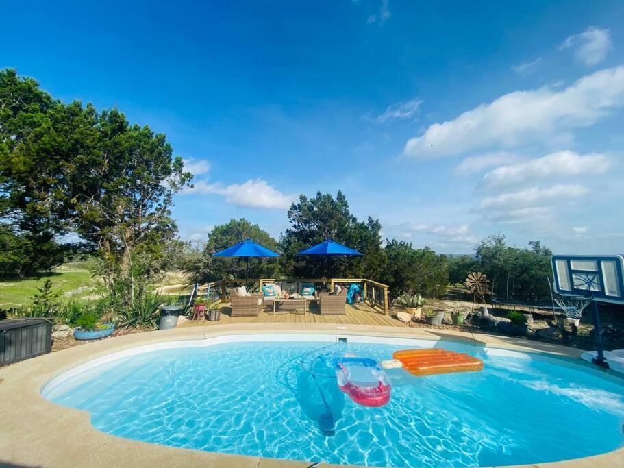 Cottage With Hot Tub And Pool Bandera, Tx. Exterior photo